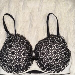 Victoria's Secret Black and White Floral Lace Bra